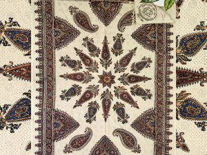 سفره قلمکار اصفهان ( آقا بزرگی )